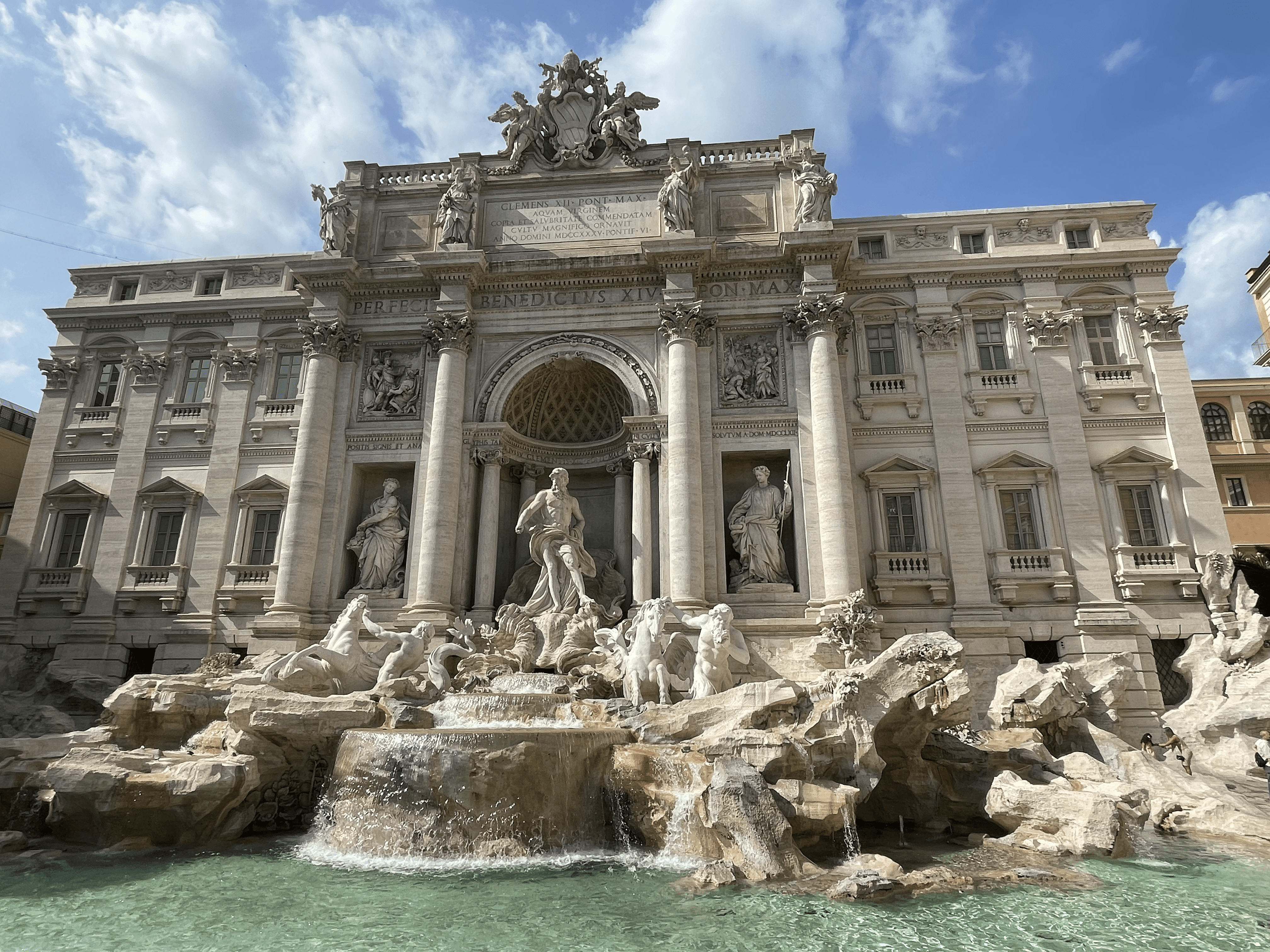 Trevifontenen i Roma. Les guide til Roma her.